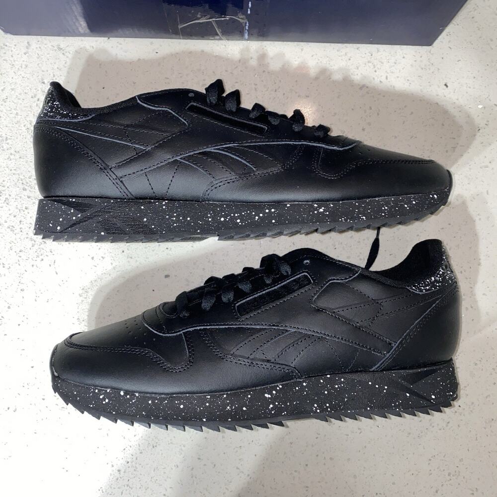 Reebok Men’s Size US 10 Classic Leather Sneaker Black Speckled
